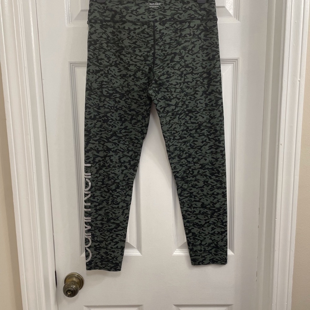 Calvin Klein Performance Leggings - Picture 2 of 3
